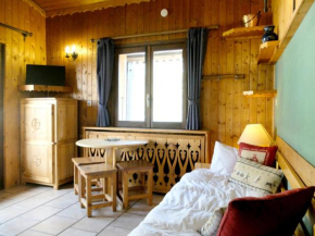 Studio cosy mezzanine proche pistes avec balcon et animaux admis à Tignes - FR-1-502-353